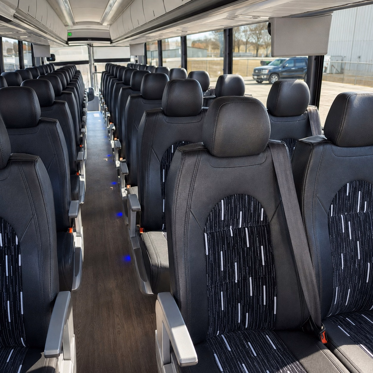 a charter bus makes golf tournament group travel in west palm beach effortless