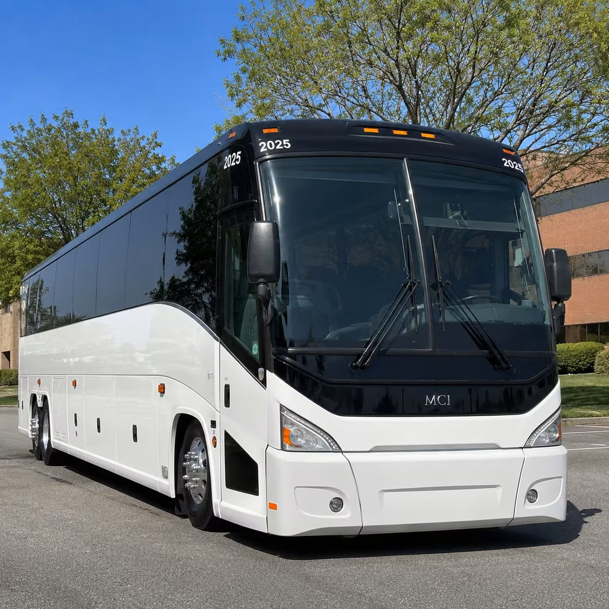 bus rentals for west palm beach concerts music festival